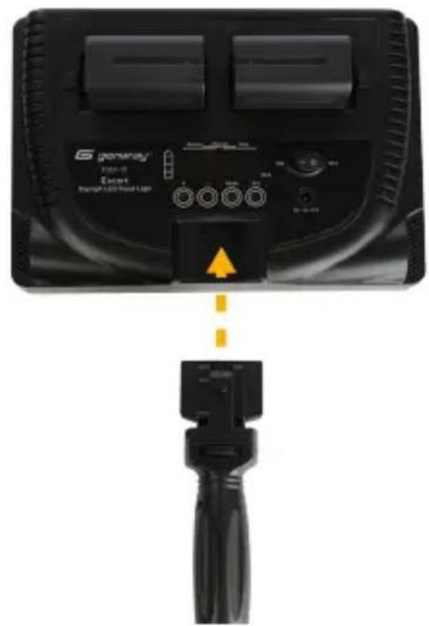 Genaray Escort ESDF-75 - MOUNTING THE ESCORT TO THE HANDLE MOUNT - 1