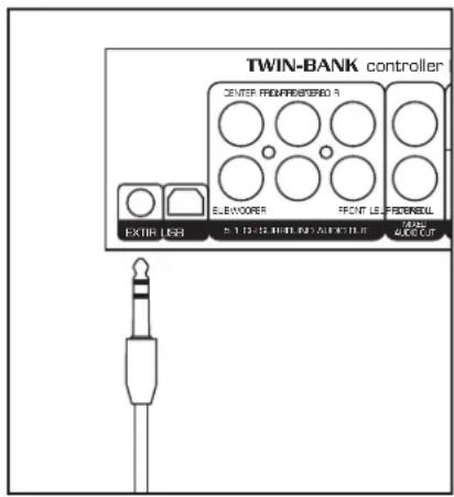 Vocopro TWIN-BANK - Connecting an External IR Sensor (optional accessory) - 1