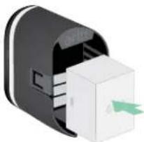 NETGEAR Ultra 2 - Replace a camera battery - 3