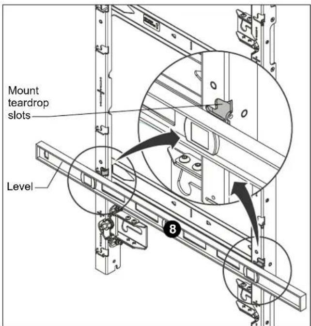 Mount teardrop slots Level 8