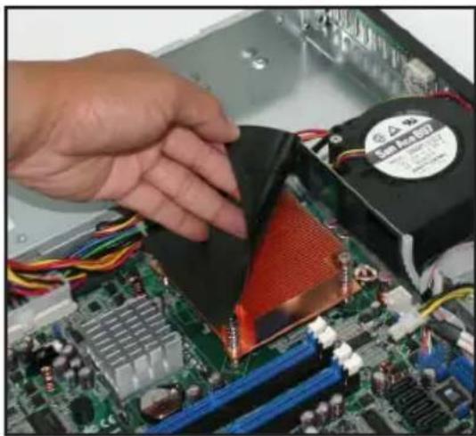 ASUS RS100-E4/PI2 - Installing the CPU heatsink - 6
