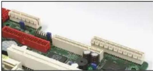 ASUS PIKE 1068E - Card installation - 1