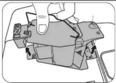 BENQ MW821ST - Replacing the lamp - 7