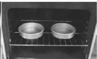 Crosley CRG3480PS - Baking layer cakes with 1 or 2 oven racks - 2