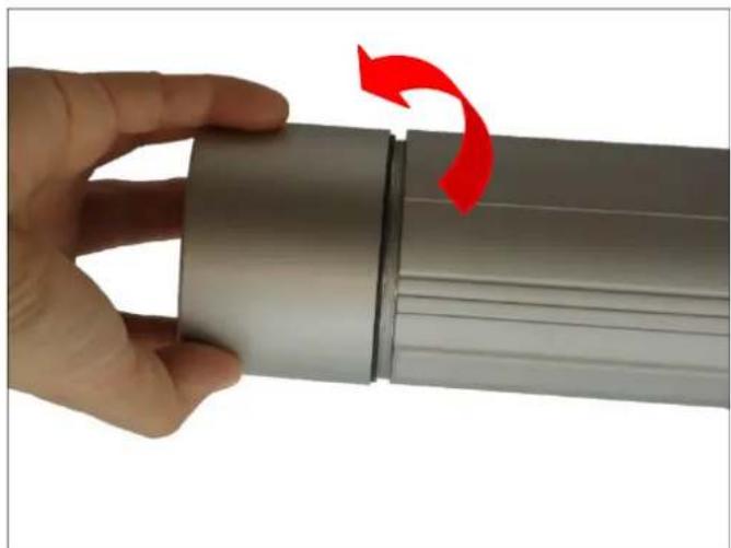 ACTi E41B - Adjust the Viewing Angle and Focus - 1