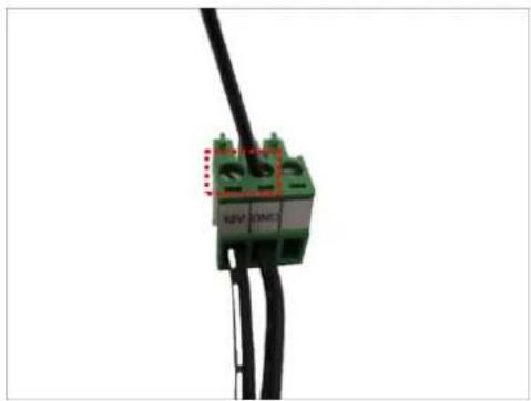 ACTi E210 - Connecting a Power Adapter (Optional) - 4