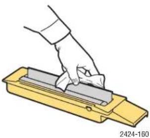 XEROX WorkCentre C2424DN - Cleaning the Maintenance Kit Wiper Blade - 3