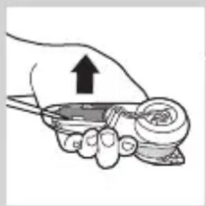 PHILIPS QC5572 - Removing the rechargeable battery - 2