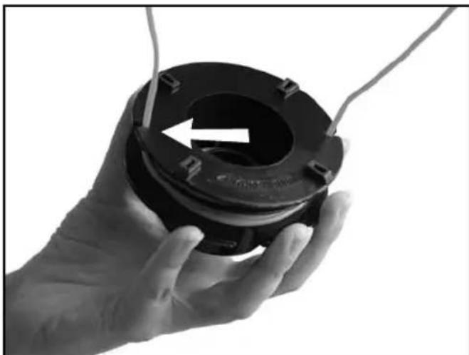 Sanli BCS260 - Replacing trimmer line - straight shaft continued. - 1