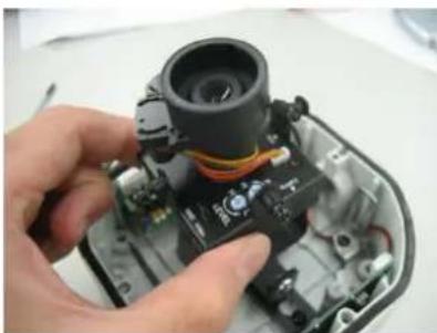 EverFocus EHD650 - Instruction for rotating the camera mounting - 2