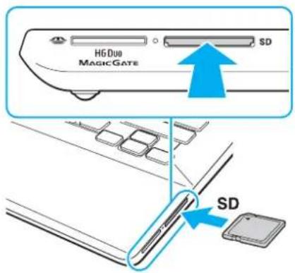 SONY Vaio VPCSB390 - To insert an SD memory card - 1