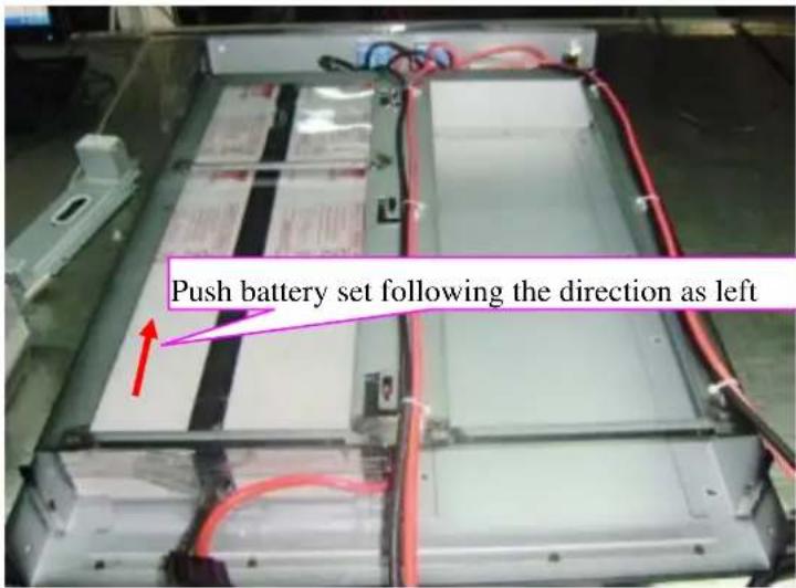 Push battery set following the direction as left
