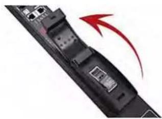 Raritan Dominion PX2-1594V - ▶ To replace a fuse on the Zero U model: - 1