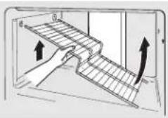 HOTPOINT HTR17DBSBB - About the freezer compartment shelves. - 2
