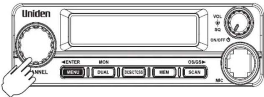 UNIDEN UH5045 - Selecting a Channel - 2