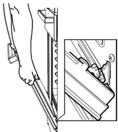 Chef CFG505WB - Procedure to remove the door - 3
