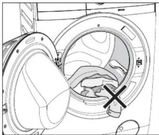ELECTROLUX EWF1023BEWA - Bỏ Đồ Giặt Vào Máy - 3