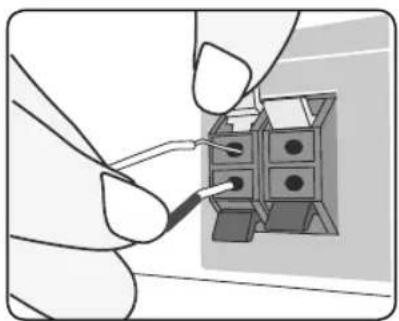LG MCD65 - Attaching the speakers to the unit - 1