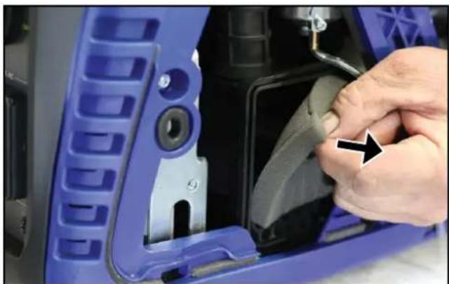 WESTINGHOUSE iGen4500s - Cleaning the Air Filter - 5