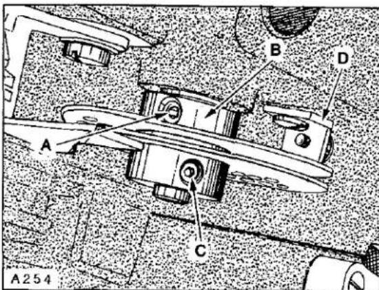 Union Special LF612K100MP - LOOPER THREAD TAKE-UP AND CAST-OFF PLATE (Continued) - 1
