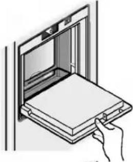 LG GR-P217PGKA - Keep the glass at a proper distance from ice outlet. - 2
