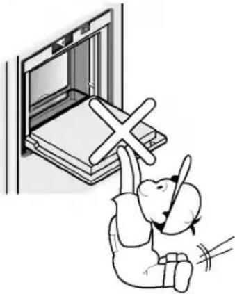 LG GR-P217PGKA - Keep the glass at a proper distance from ice outlet. - 5