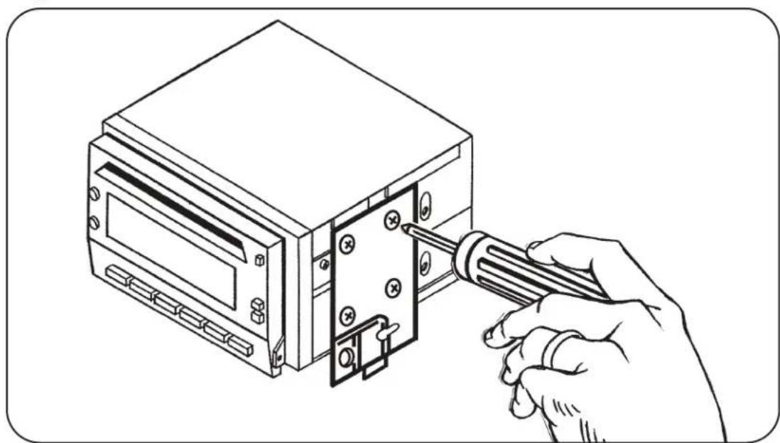 Metra 95-7418 - DOUBLE DIN HEAD UNIT PROVISION - 2
