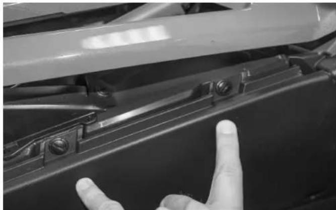 Rockford Fosgate RFYXZ-RSW16 - Step 3 - Center Console Removal - 3