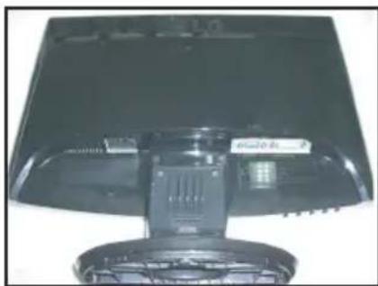 LG W2052TG - Disassembling the stand - 3
