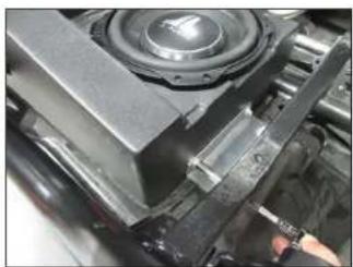 JL Audio Stealthbox SB-Y-YXZ1/10TW3 - STEP 40 - 1
