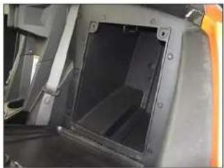 JL Audio Stealthbox SB-POL-SLINGSUBD/10W3v3-4 - CONNECTIONS - 2