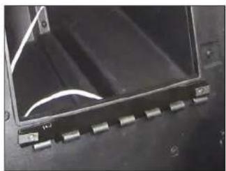JL Audio Stealthbox SB-POL-SLINGSUBP/10W3v3-2 - CONNECTIONS - 5