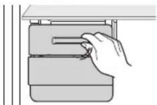 SAMSUNG RT39HDJTESP - Removing the Ice Cubes - 2