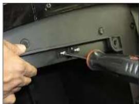 JL Audio Stealthbox SB-POL-SLINGSUBP/10W3v3-4 - SB POL SLINGSUBP/10W3V3 INSTR\_SKU# 011483 - 3