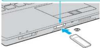 SONY Vaio VGN-SR29X - Inserting a Memory Stick Media - 2