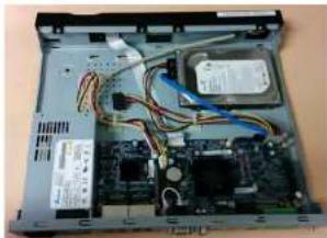 FLIR DNR416P3 - To install the hard drive: - 5