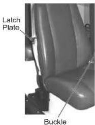 GEM eM1400 INTL (2013) - Proper Seat Belt Use - 1