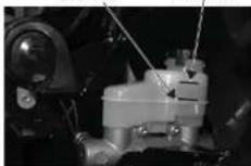 GEM eM1400 INTL (2013) - Brake Fluid - 1