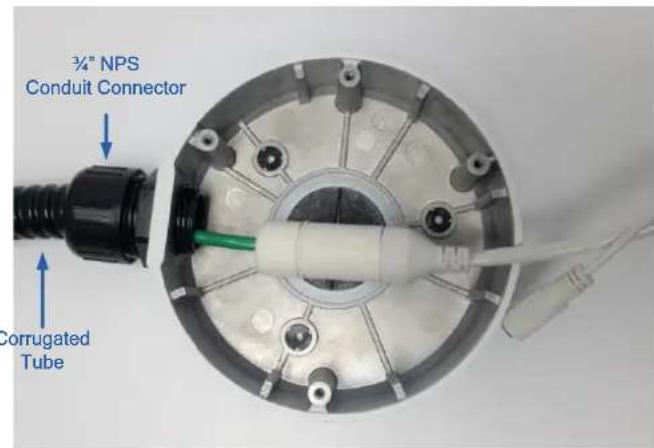 Geovision 125-TBL8804 - Mount the bottom ring. - 1