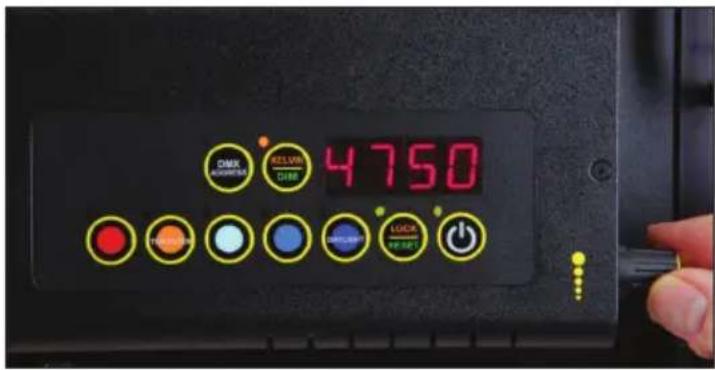 Kino Flo Celeb 401Q LED - Kelvin Custom Settings - 1