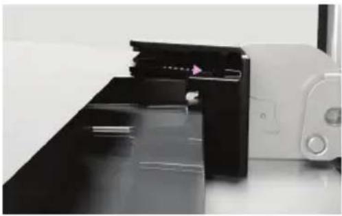 Fisher & Paykel OS60SDLX1 - Refitting the inner pane(s) - 2
