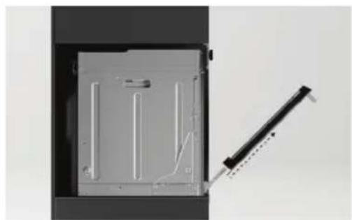 Fisher & Paykel OS60SDLX1 - Removing the oven door - 3