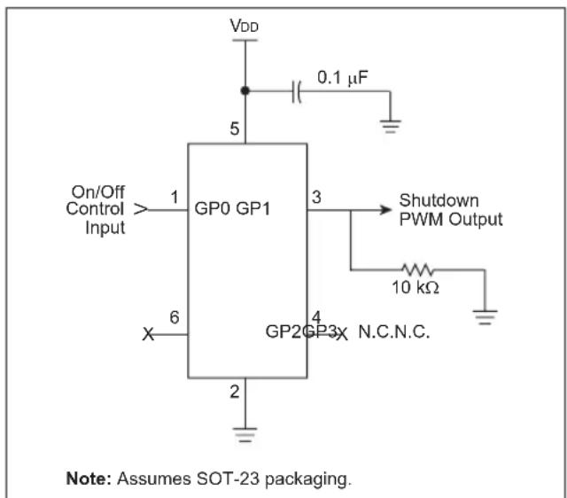 Microchip PIC24FJ64GA705 - TIP #1 Soft-Start Using a PIC10F200 - 1