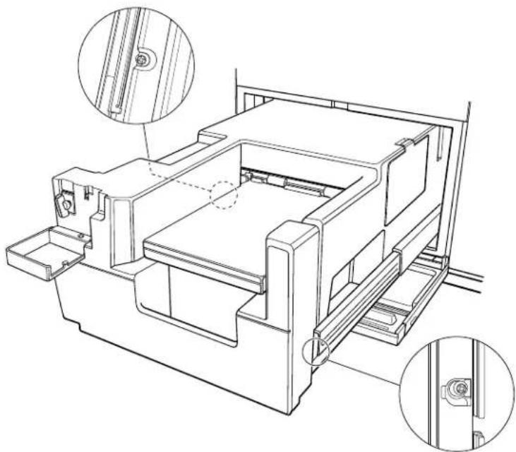 EPSON Livingstation LS57P1 - Clearing a Paper Jam From the Back of the Printer - 5