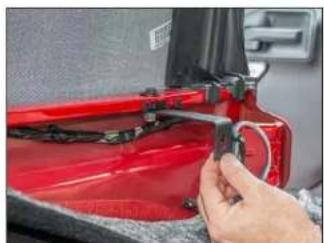 JL Audio Stealthbox SB-J-WRUD/10TW1/BK - CONNECTIONS - 6