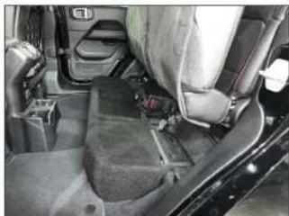 JL Audio Stealthbox SB-J-JTGLAD/10TW1 - STEP 10 - 1