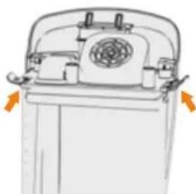 VAX Commercial Floormate VCSD-03 - Cleaning the filter - 1
