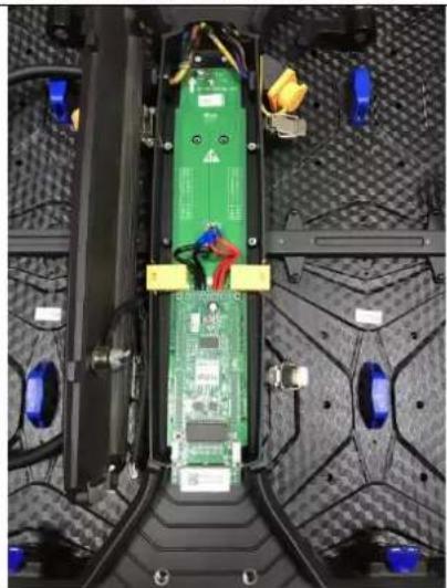 Hikvision DS-D4448RO-CB - Remove receiving card - 1