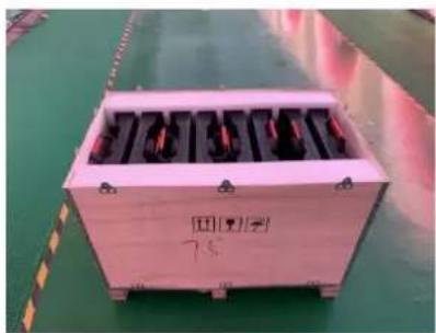 Hikvision DS-D4429RO-CB - wooden box Packing - 1