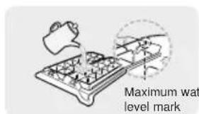SAMSUNG RT21MGSW - Making ice cubes/ (TYPE B) - 2